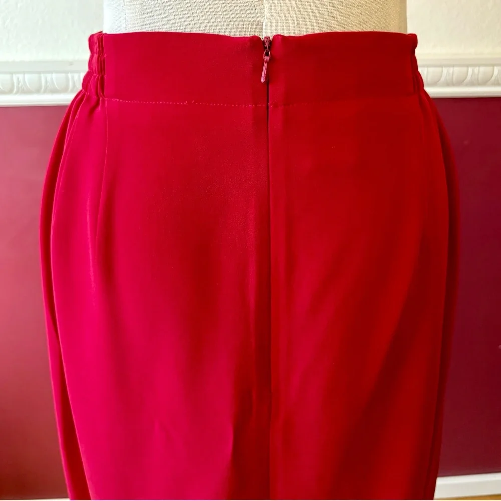 Vintage‎ Evan Picone red silk pencil skirt